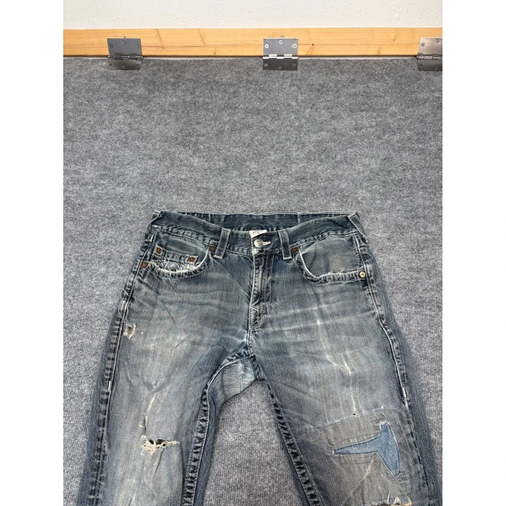 True Religion Straight Leg Distressed Blue Jeans Mens‎ 34 Made in USA Y2K Denim